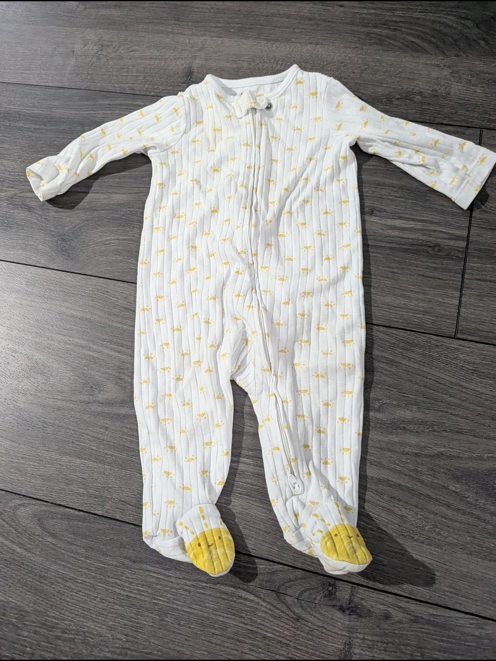 Set of 5 Mixed Carter's Pastel Baby Zipper Sleepers - Size 6 Months